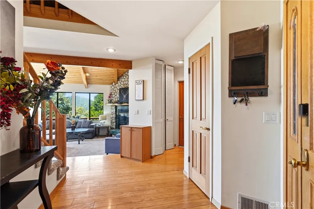 21425 Sawpit Canyon Road Cedarpines Park, CA 92322