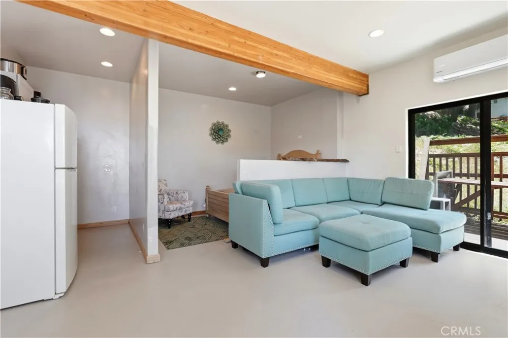 21425 Sawpit Canyon Road Cedarpines Park, CA 92322