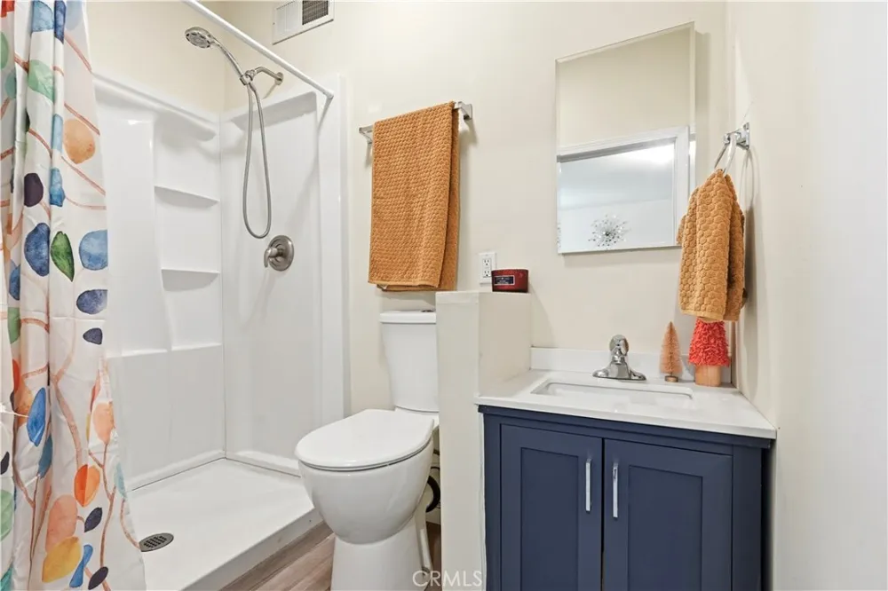 21425 Sawpit Canyon Road Cedarpines Park, CA 92322