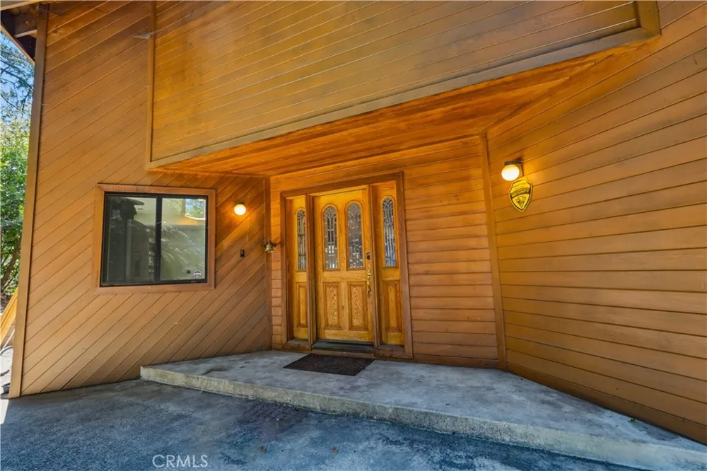21425 Sawpit Canyon Road Cedarpines Park, CA 92322