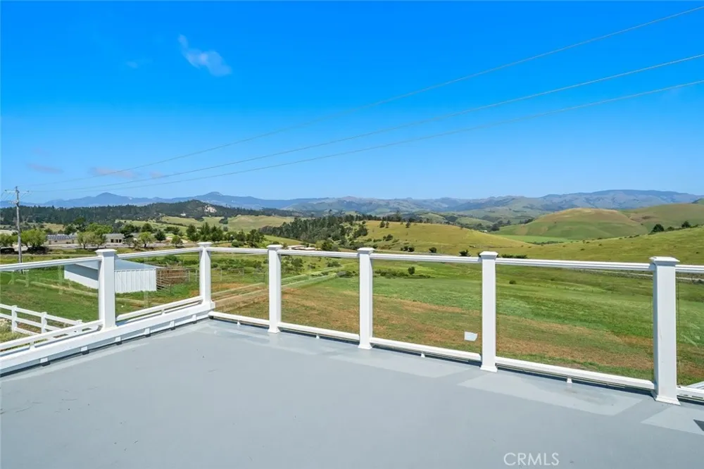 2786 Eton Road Cambria, CA 93428
