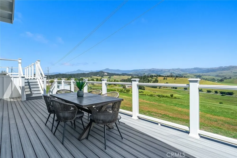 2786 Eton Road Cambria, CA 93428