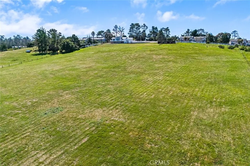 2786 Eton Road Cambria, CA 93428