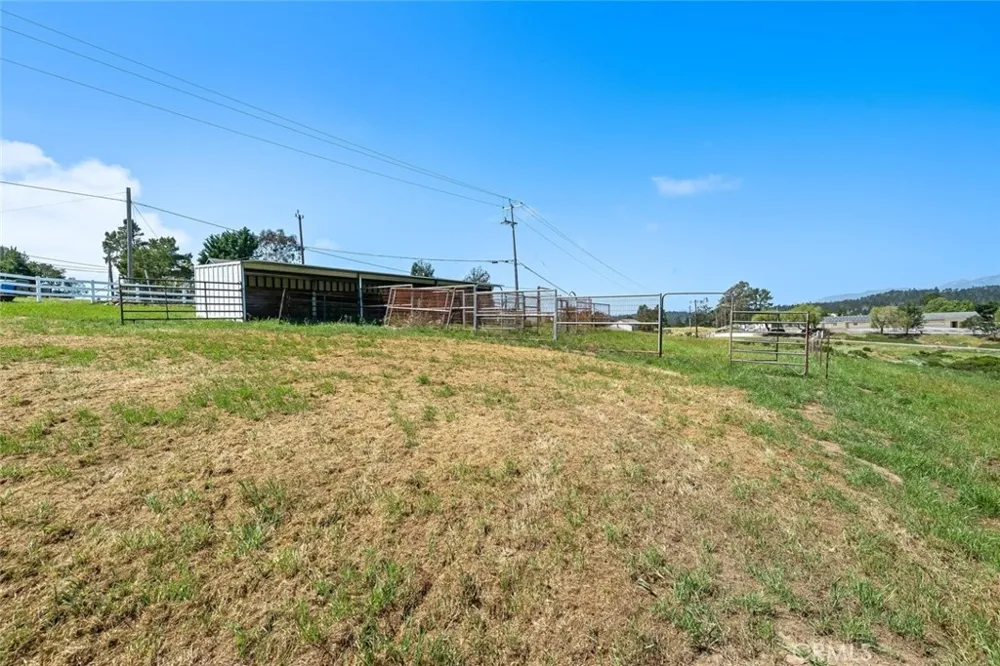 2786 Eton Road Cambria, CA 93428