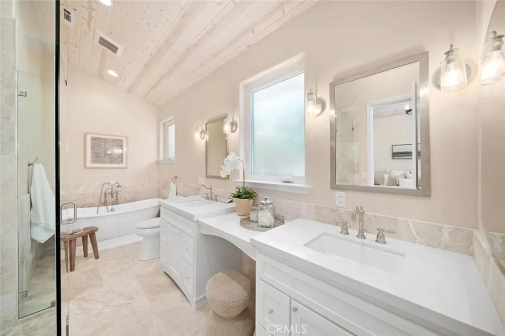2786 Eton Road Cambria, CA 93428