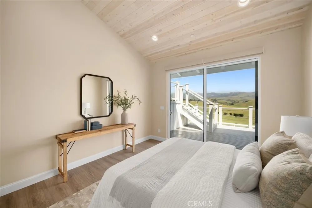 2786 Eton Road Cambria, CA 93428