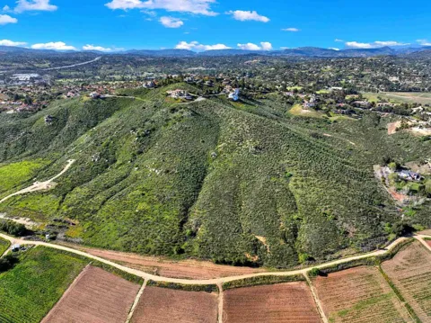 Sierra Linda Dr