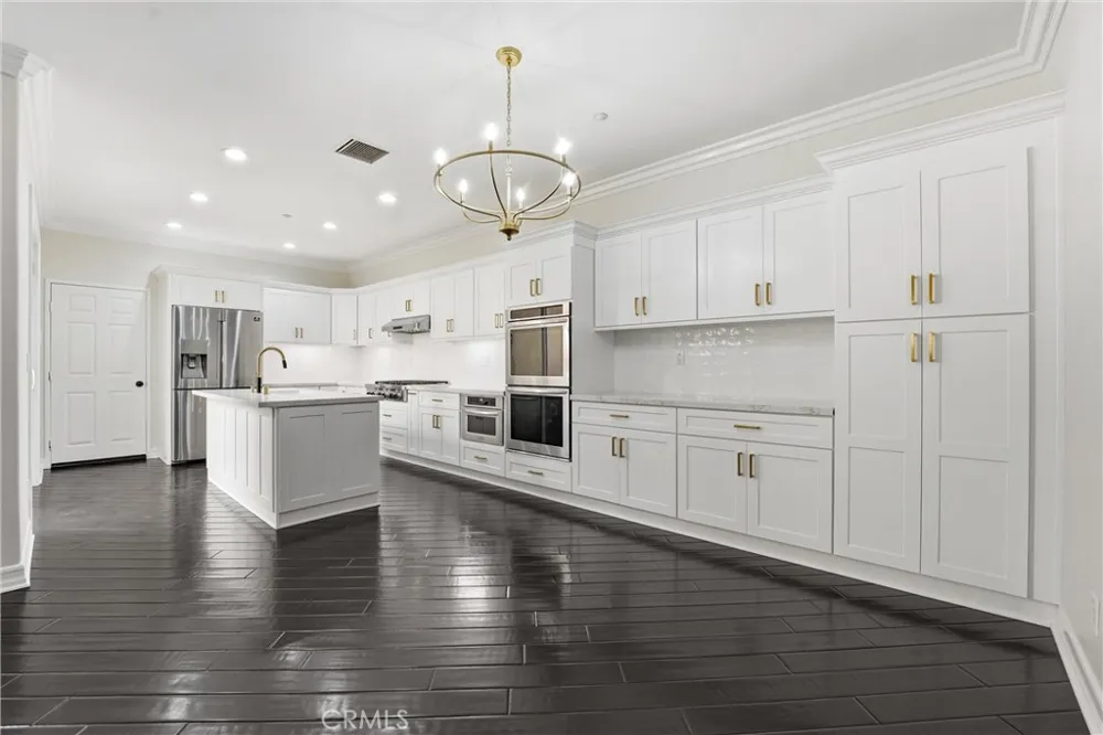 5 Azara Ladera Ranch, CA 92694