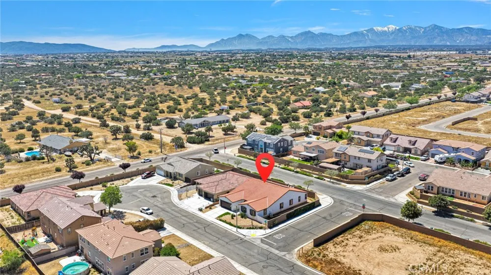 8534 Stockton Avenue Hesperia, CA 92344