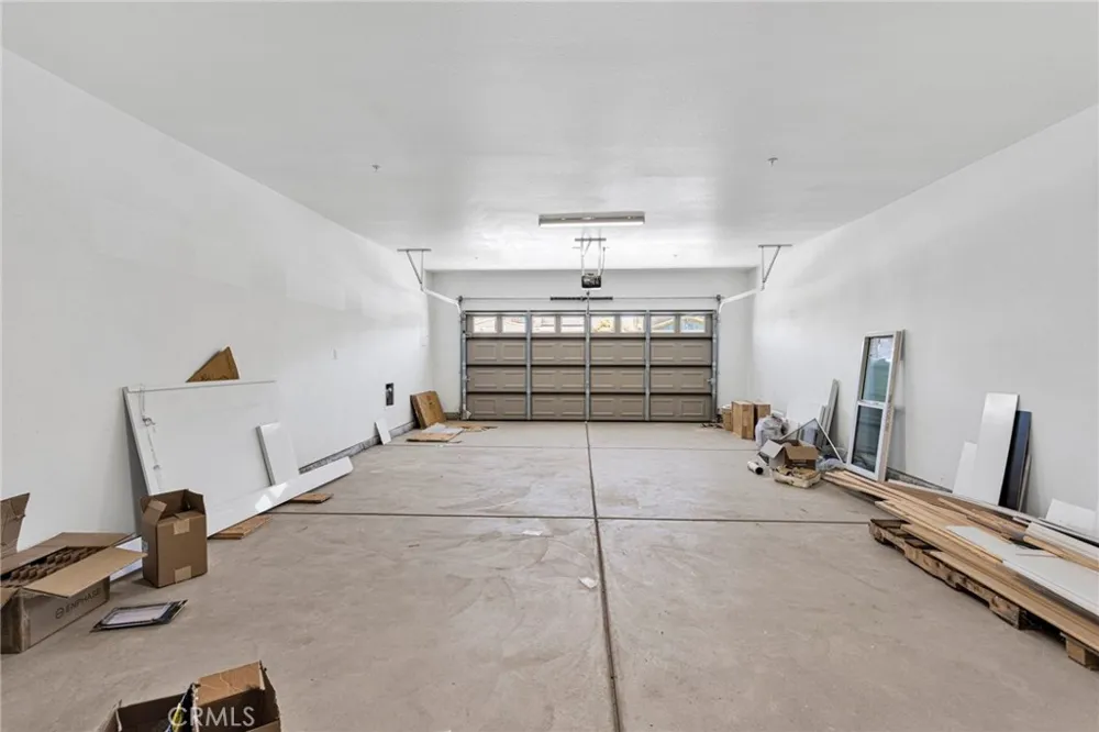 8534 Stockton Avenue Hesperia, CA 92344