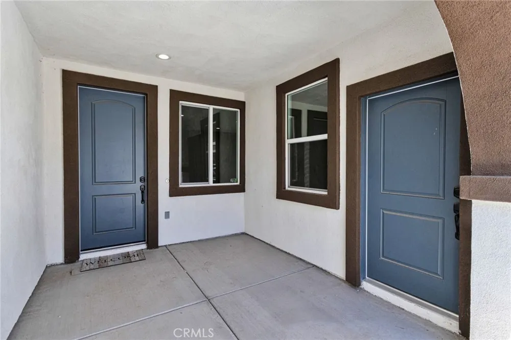 8534 Stockton Avenue Hesperia, CA 92344