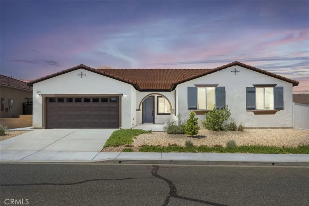 8534 Stockton Avenue Hesperia, CA 92344