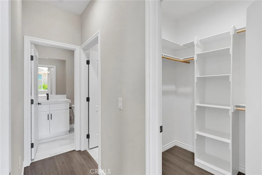 8534 Stockton Avenue Hesperia, CA 92344