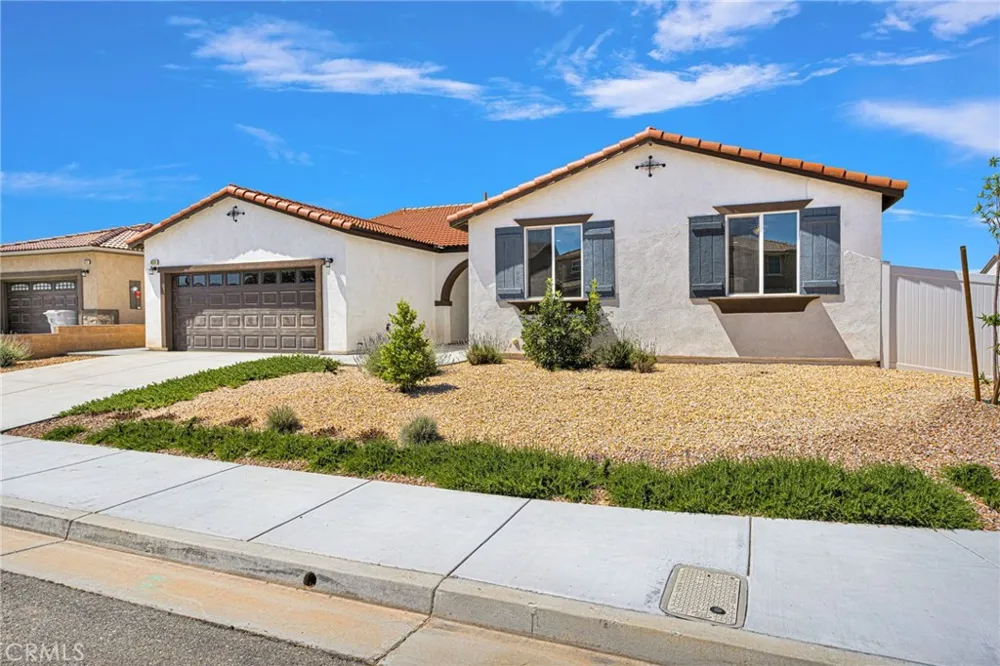 8534 Stockton Avenue Hesperia, CA 92344