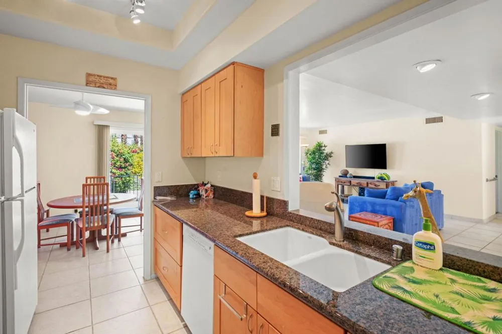 68390 Calle Barcelona Cathedral City, CA 92234