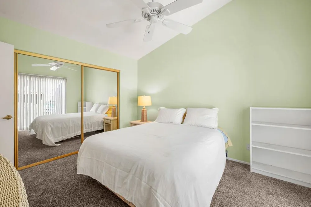 68390 Calle Barcelona Cathedral City, CA 92234