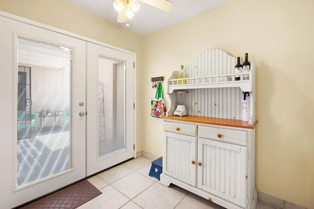 68390 Calle Barcelona Cathedral City, CA 92234