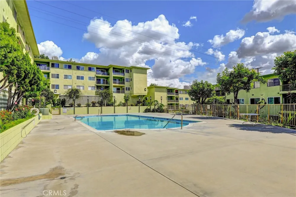 1301 S Atlantic Boulevard #425B Monterey Park, CA 91754