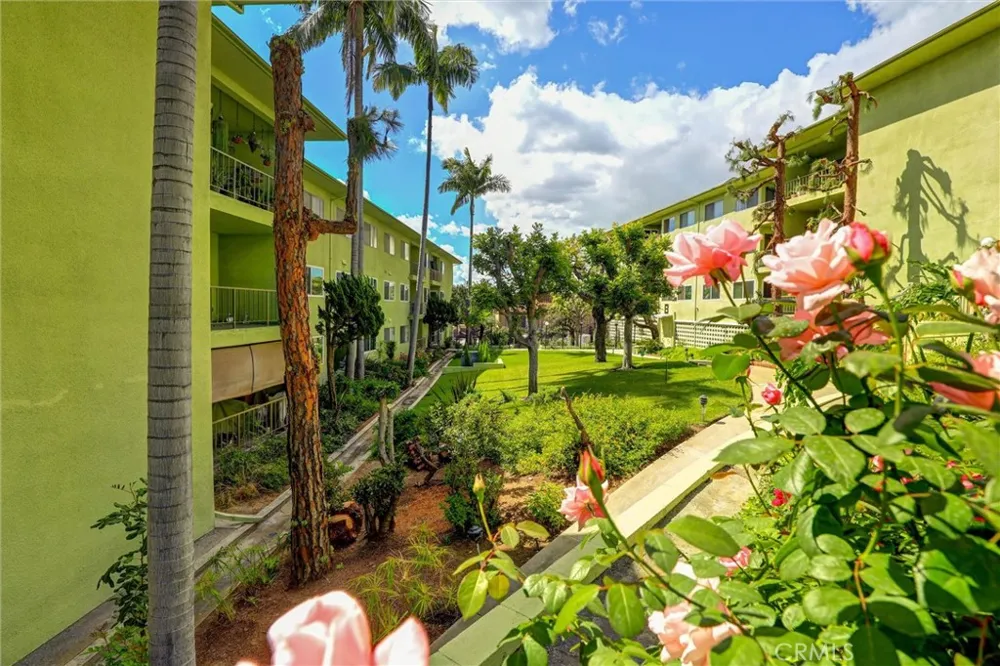 1301 S Atlantic Boulevard #425B Monterey Park, CA 91754
