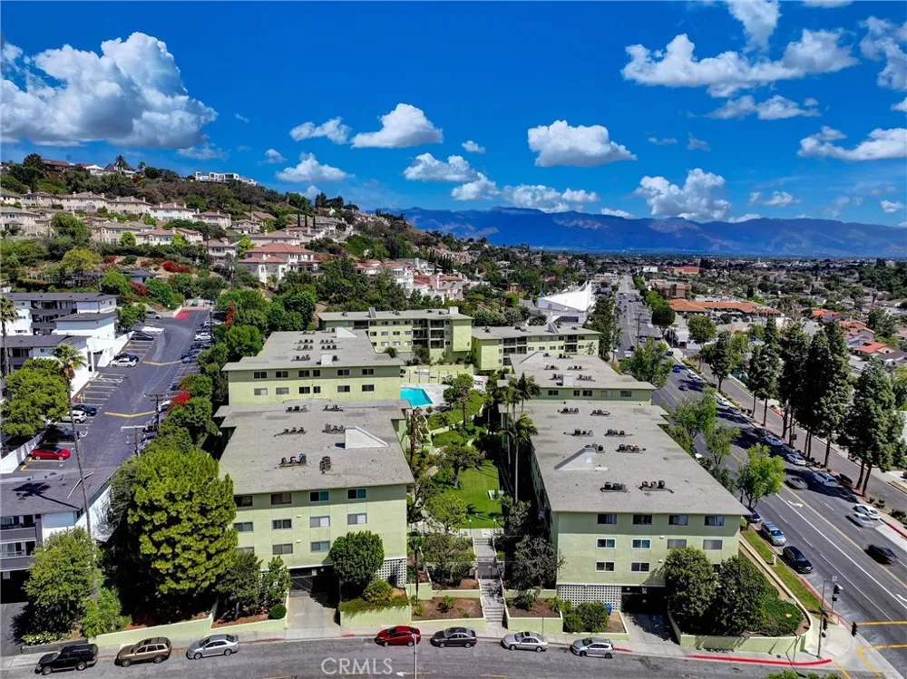 1301 S Atlantic Boulevard #425B Monterey Park, CA 91754