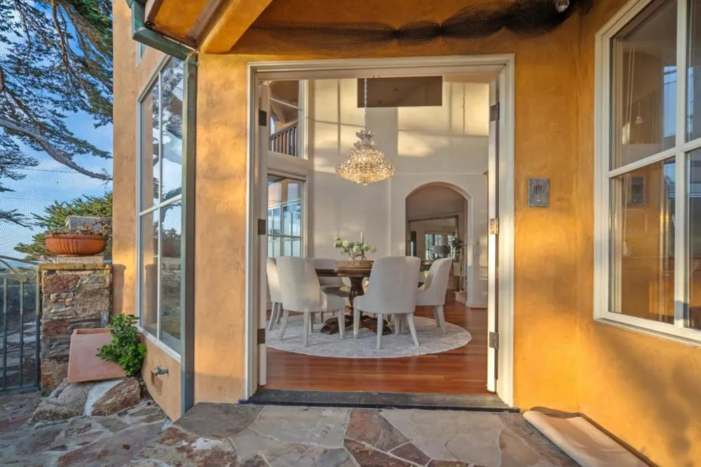1273 Surf Avenue Pacific Grove, CA 93950