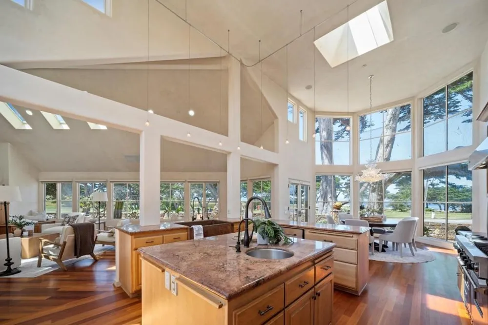 1273 Surf Avenue Pacific Grove, CA 93950