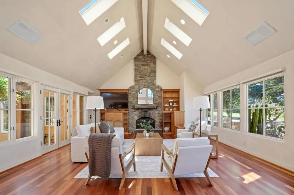 1273 Surf Avenue Pacific Grove, CA 93950