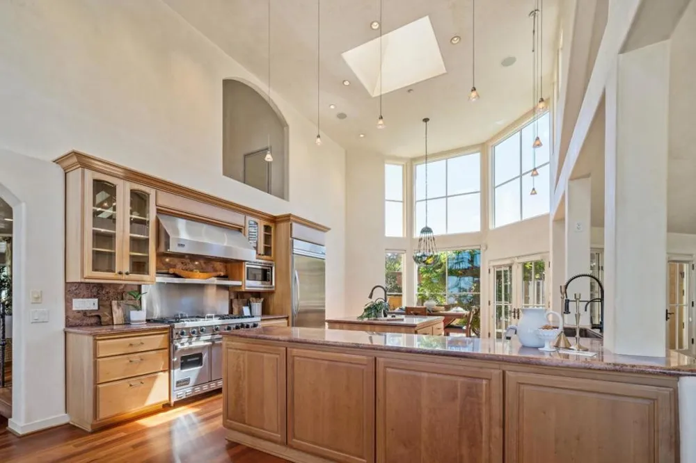 1273 Surf Avenue Pacific Grove, CA 93950