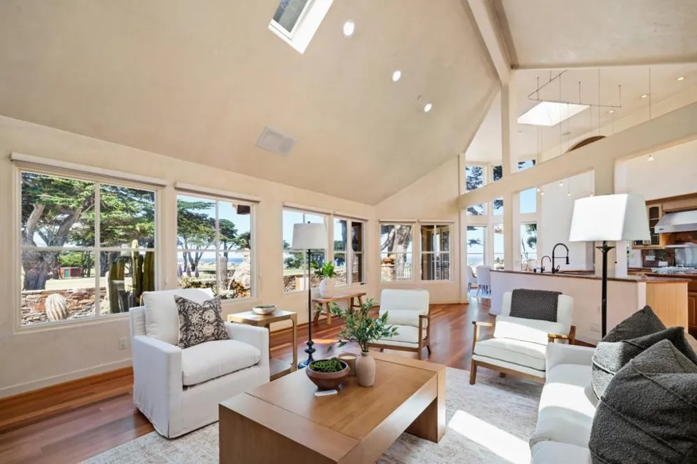 1273 Surf Avenue Pacific Grove, CA 93950