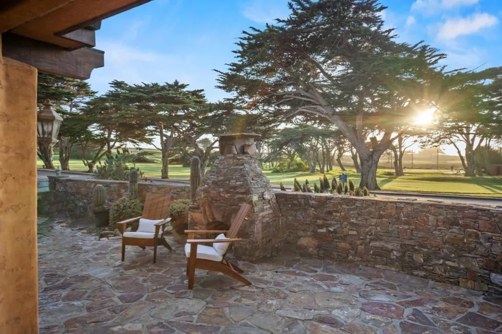 1273 Surf Avenue Pacific Grove, CA 93950