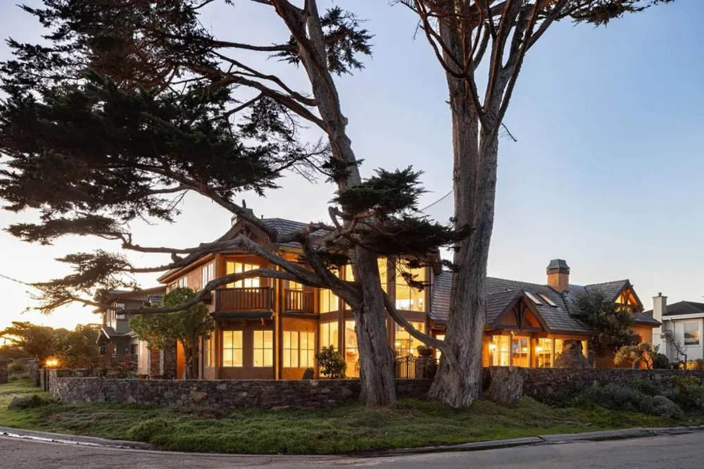 1273 Surf Avenue Pacific Grove, CA 93950