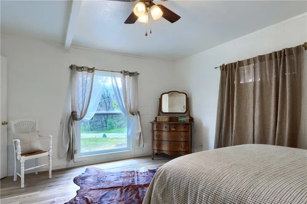 53213 Road 432 Bass Lake, CA 93604
