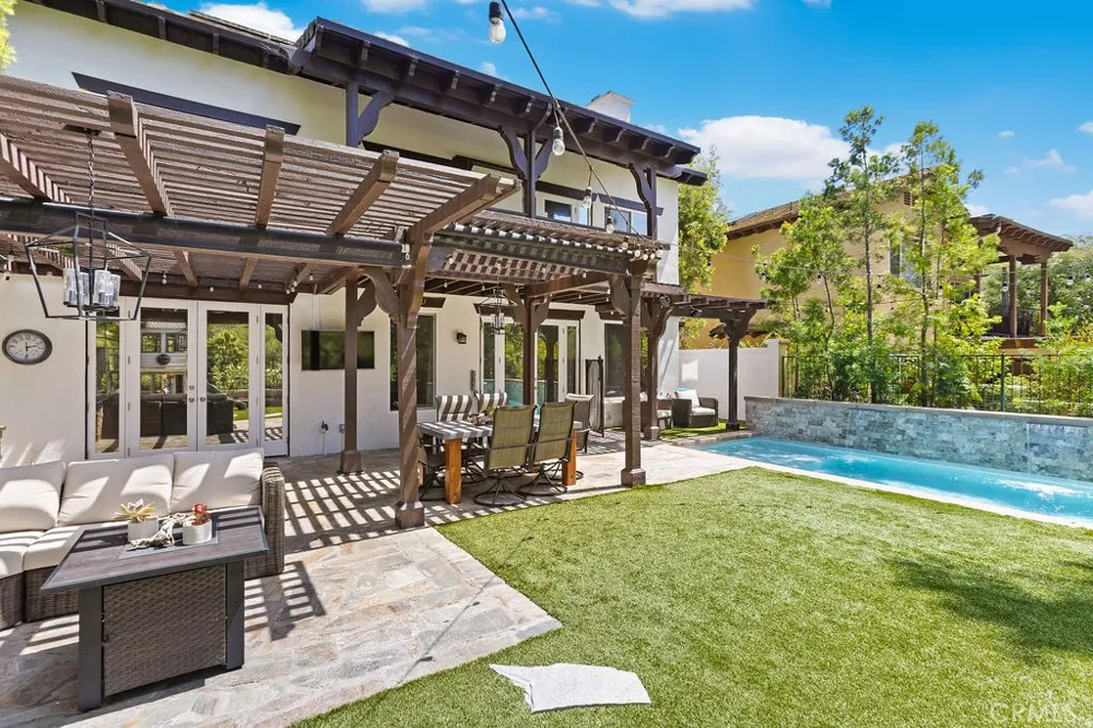 25 Fontaire Coto de Caza, CA 92679