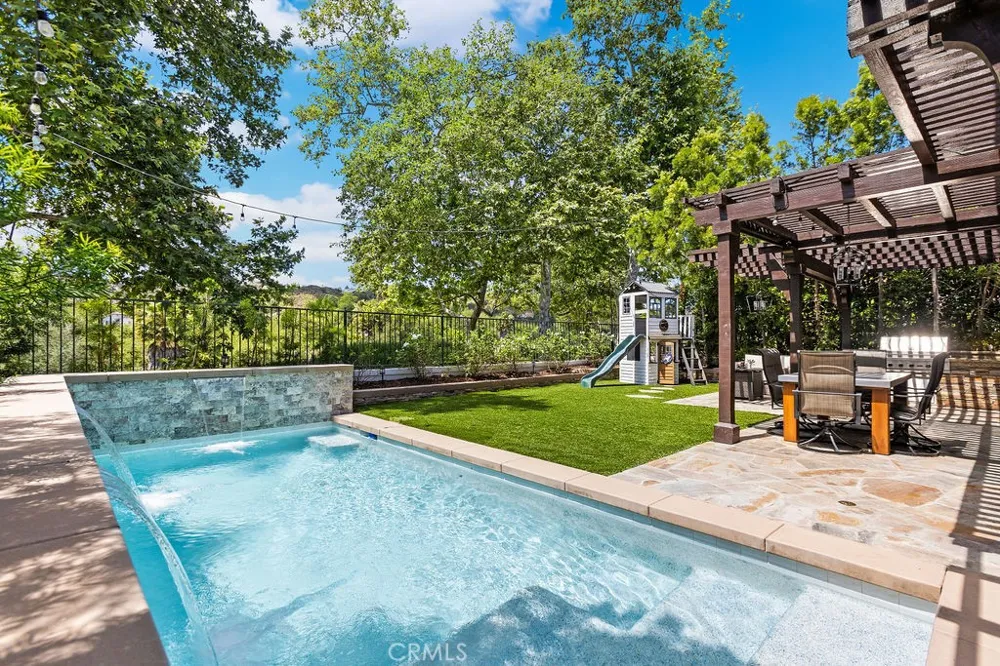 25 Fontaire Coto de Caza, CA 92679