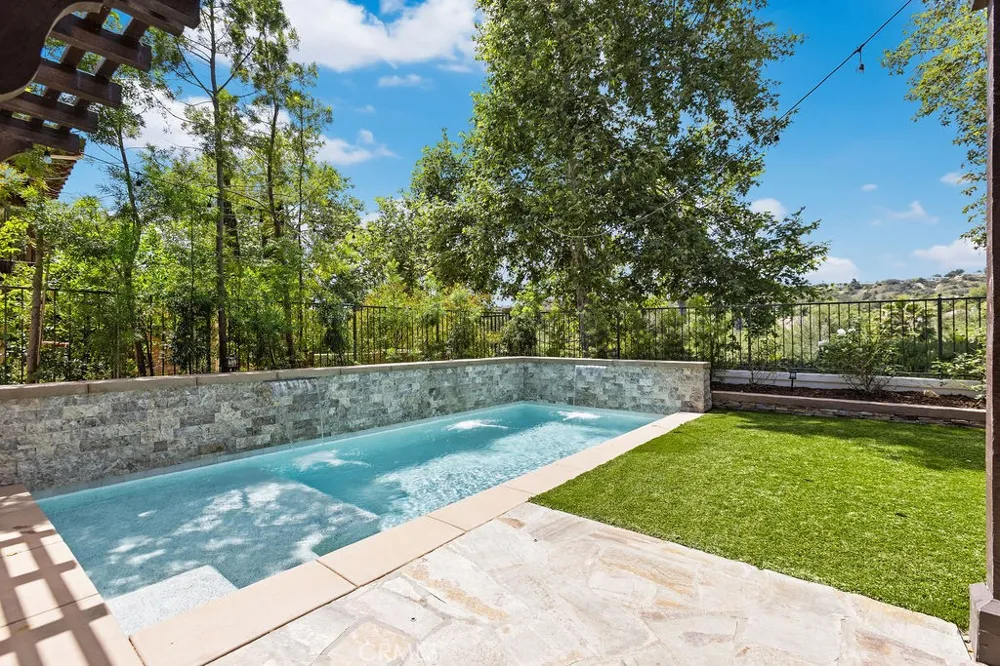 25 Fontaire Coto de Caza, CA 92679