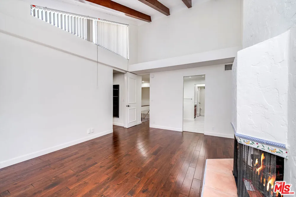 9507 W Olympic Boulevard Beverly Hills, CA 90212