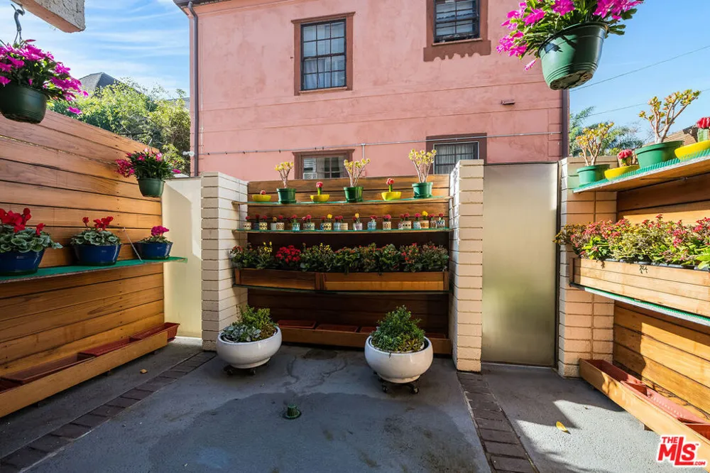 9507 W Olympic Boulevard Beverly Hills, CA 90212