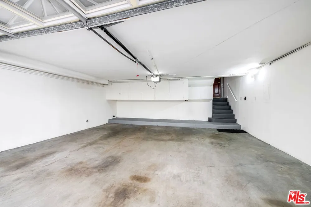 9507 W Olympic Boulevard Beverly Hills, CA 90212