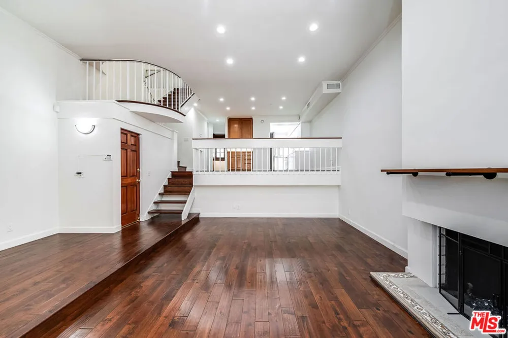 9507 W Olympic Boulevard Beverly Hills, CA 90212