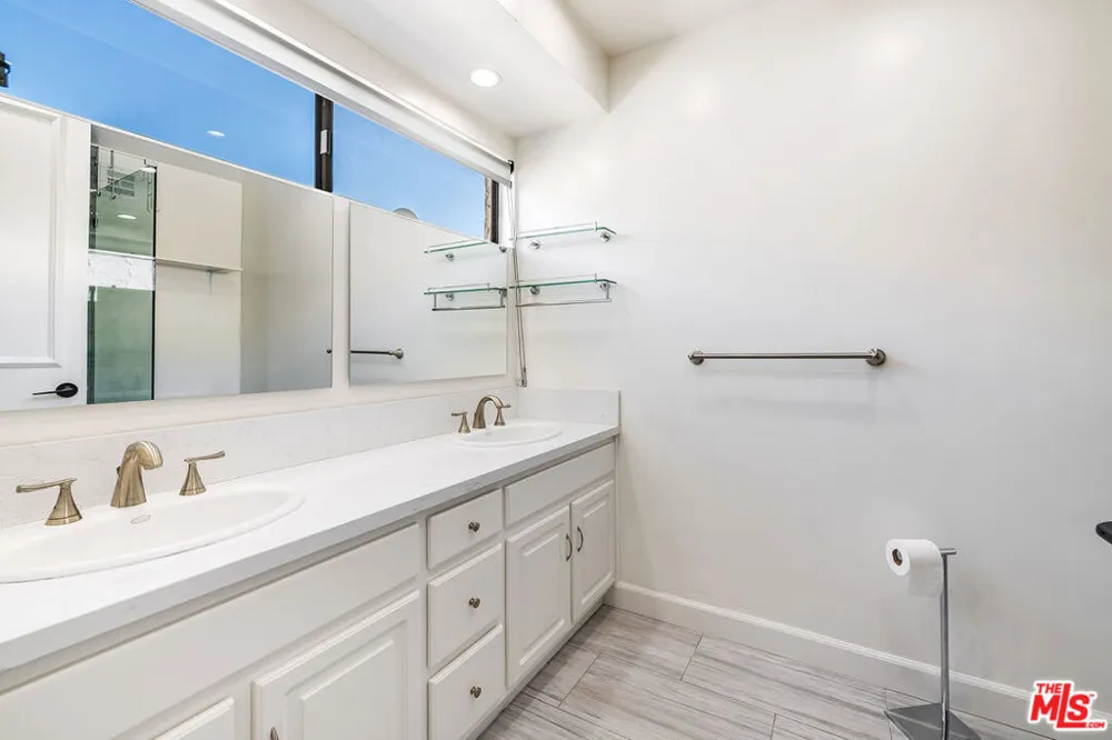 9507 W Olympic Boulevard Beverly Hills, CA 90212
