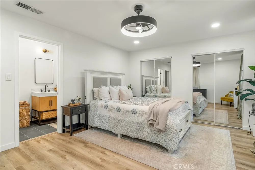 2055 E Nord Compton, CA 90222