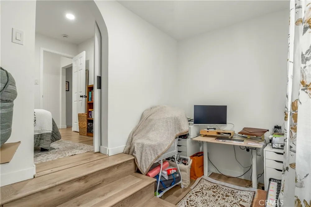 2055 E Nord Compton, CA 90222