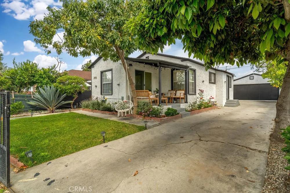 2055 E Nord Compton, CA 90222