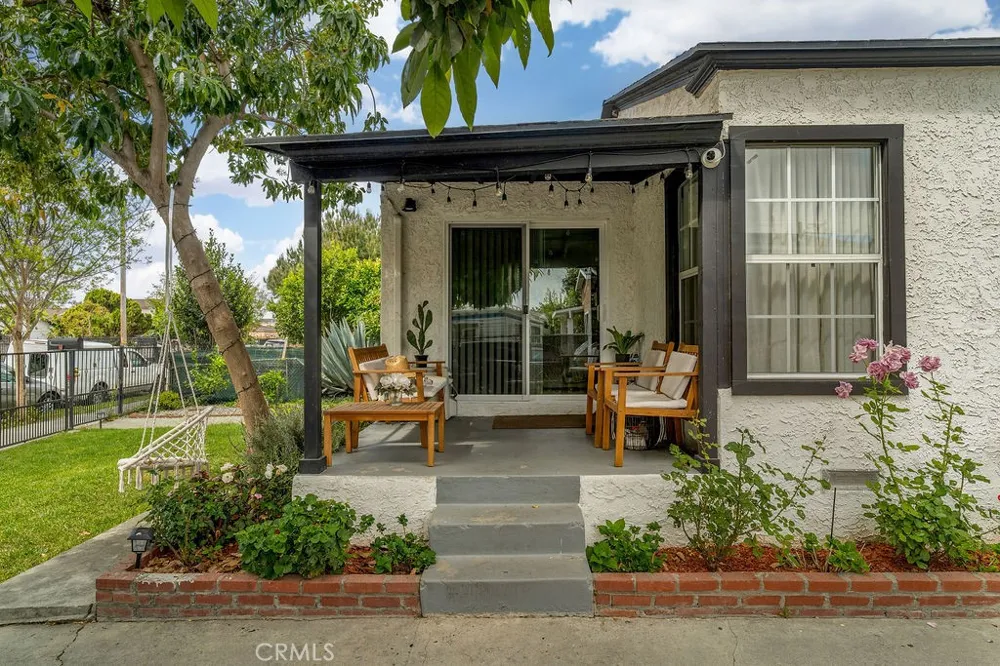 2055 E Nord Compton, CA 90222