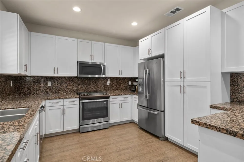 1788 Oak Knoll Road San Jacinto, CA 92583