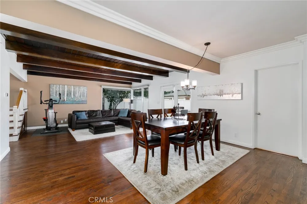 307 11th Azusa, CA 91702