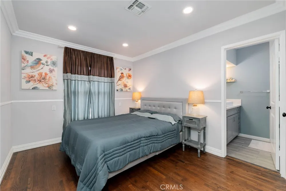 307 11th Azusa, CA 91702