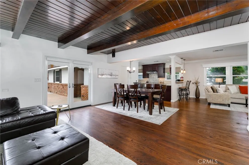 307 11th Azusa, CA 91702