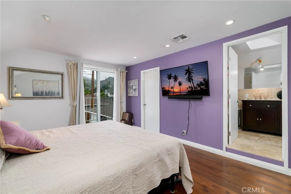 307 11th Azusa, CA 91702