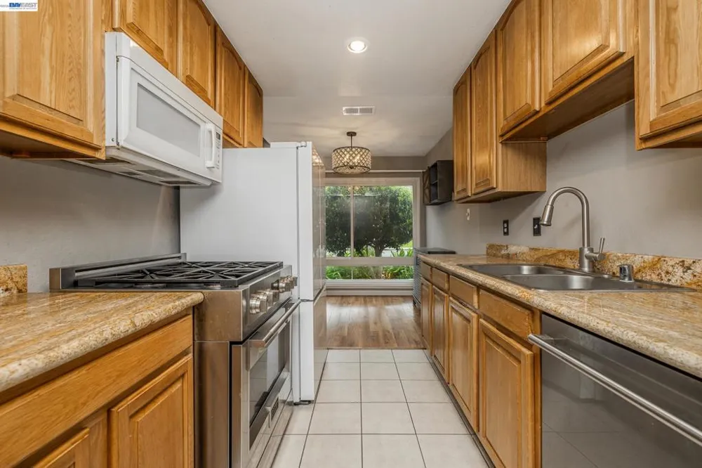 1355 Kenwal Rd #Apt A Concord, CA 94521